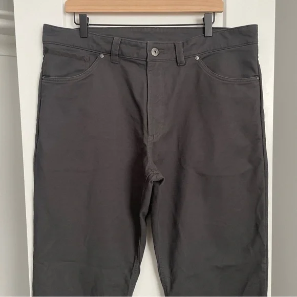 The North Face Dark Grey Chino Pants Casual Size 38 Men's - Picture 3 of 9